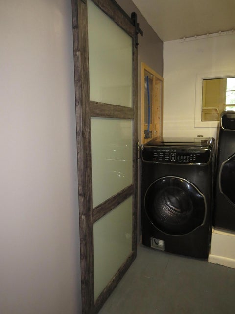 Photo #35: 564 Oak Street
