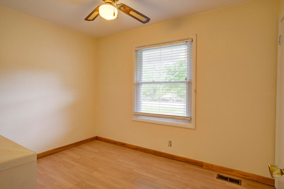 Photo #17: 4801 Linda Court