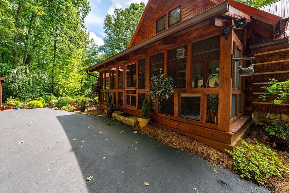 Photo #27: 358 Ivy Wood Lane