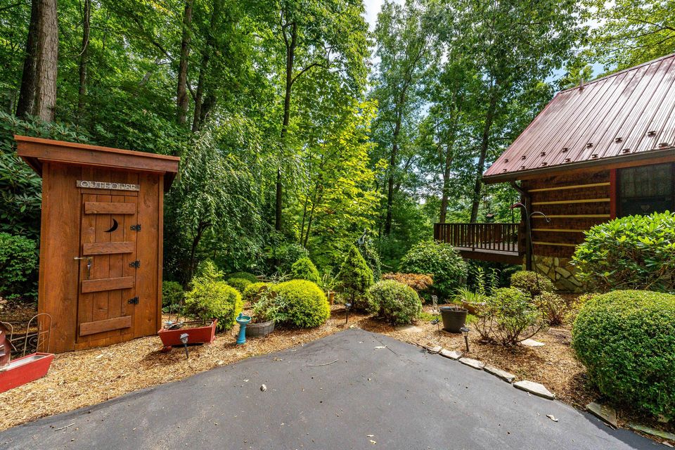Photo #28: 358 Ivy Wood Lane