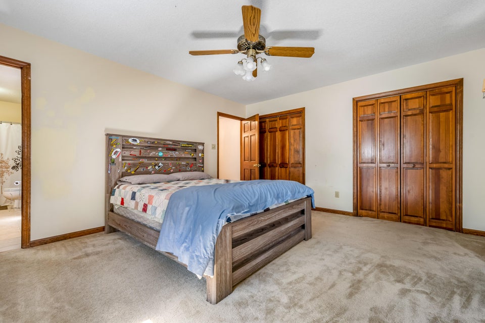 Photo #80: 279 Lake Meadow Dr