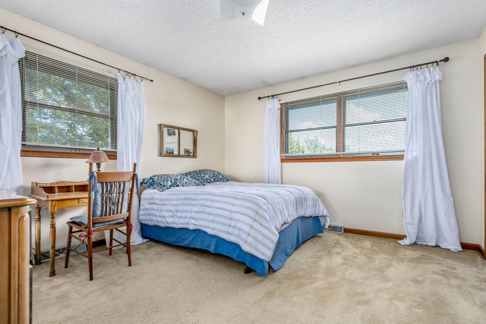 Photo #83: 279 Lake Meadow Dr