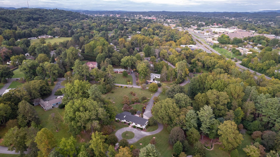 Photo #45: 207 Maple Tree Drive