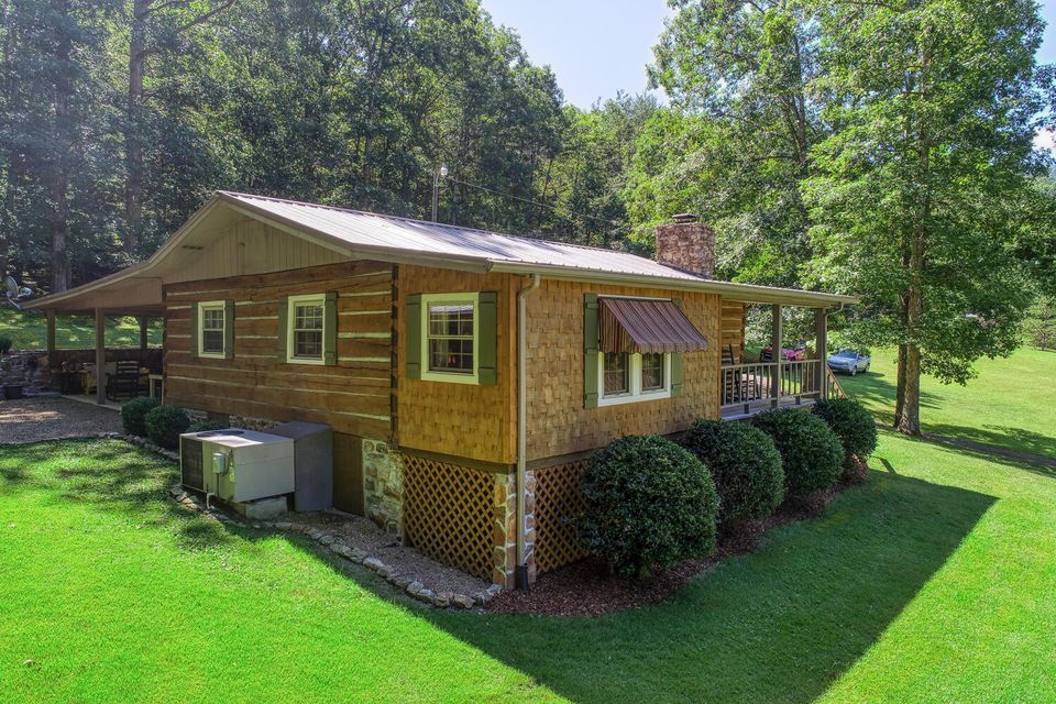 Photo #3: 217 Sulphur Springs Road