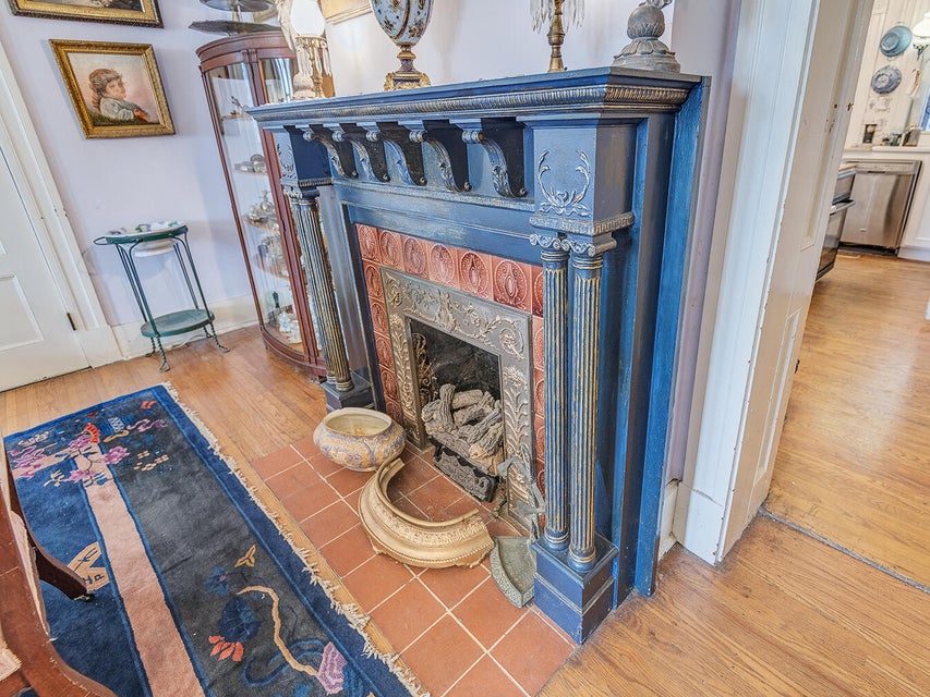 Photo #14: 102-104 Doughty Avenue