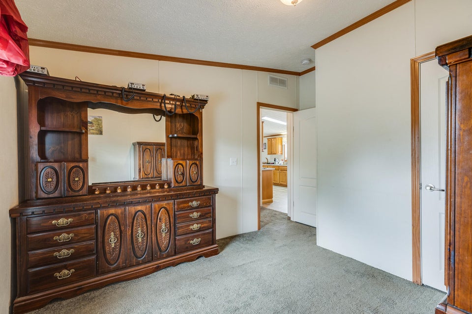 Photo #25: 510 Bewley Road
