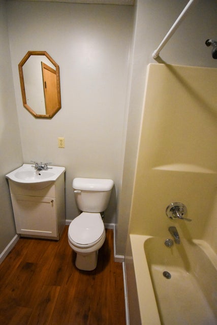 Photo #21: 600 Hasson Street