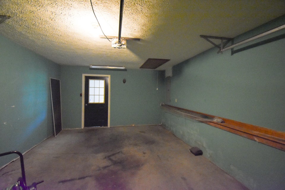 Photo #24: 600 Hasson Street