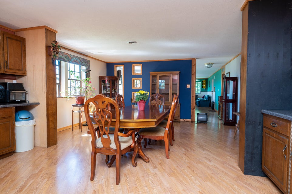 Photo #6: 210 Hart Road