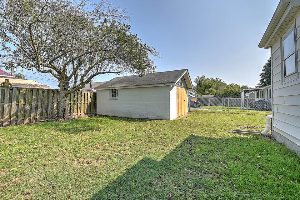 Photo #3: 1311 Anderson Street