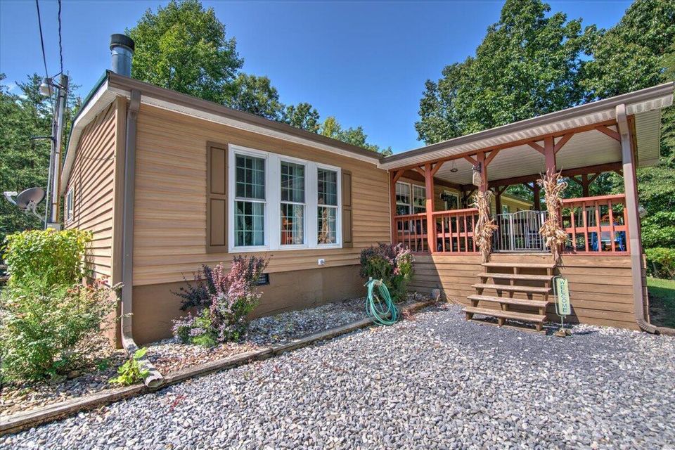 Photo #2: 1026 Lightnen Road