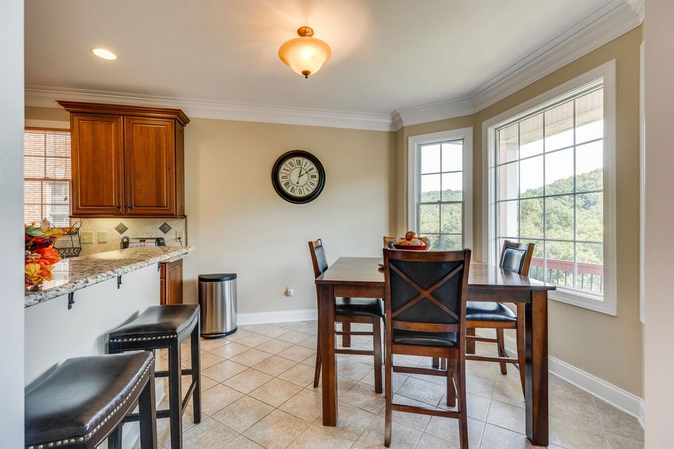 Photo #10: 935 Shadyside Drive