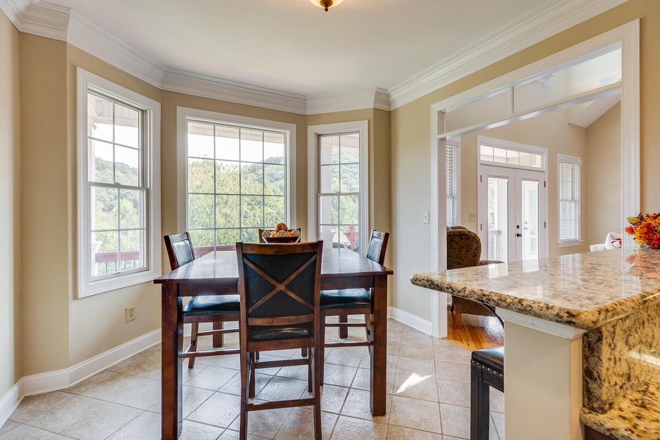 Photo #11: 935 Shadyside Drive