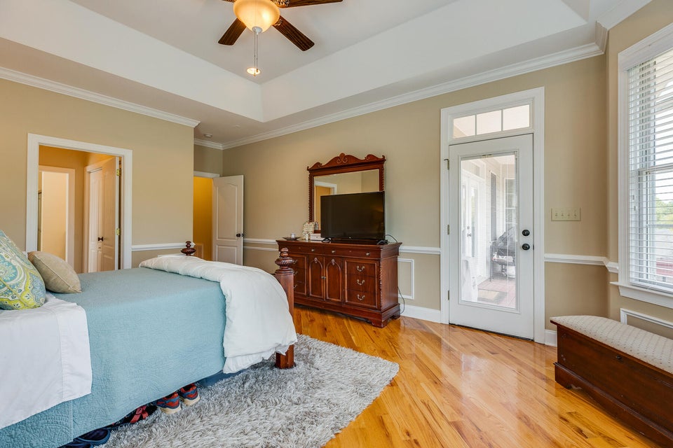 Photo #21: 935 Shadyside Drive