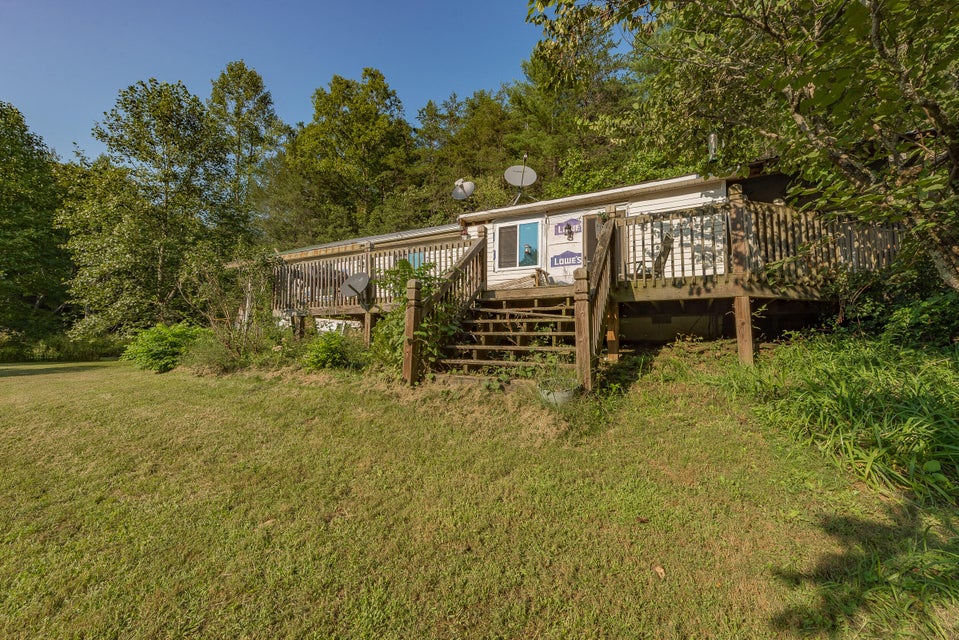Photo #26: 124 Harr Road