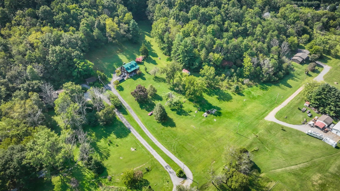 Photo #61: 406 Wimberly Circle