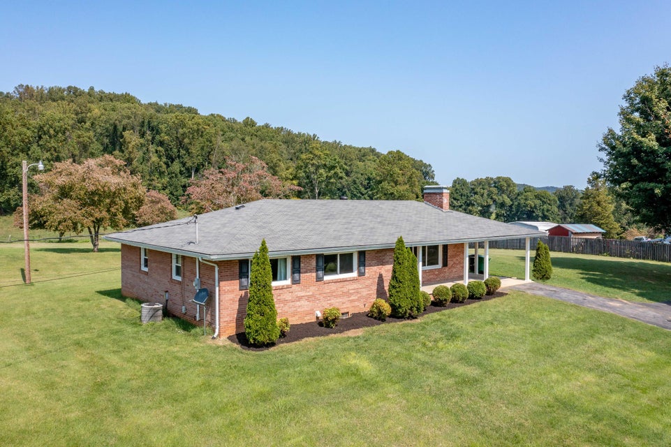 Photo #3: 868 Smalling Road