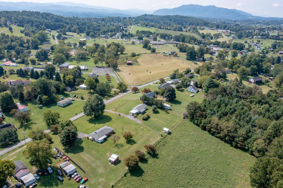 Photo #60: 868 Smalling Road