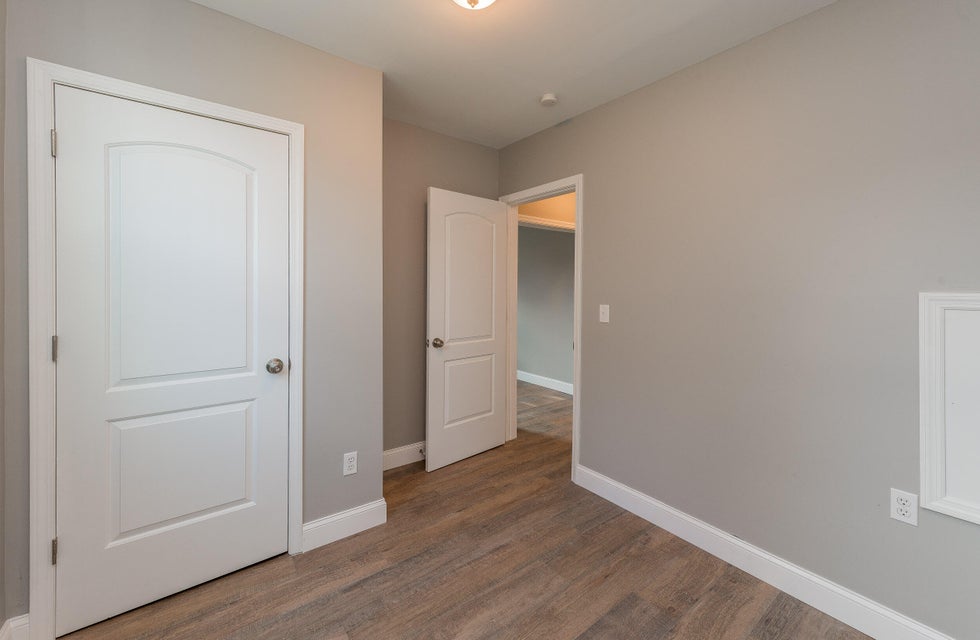 Photo #8: 330 Dunbar Street