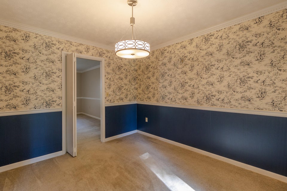 Photo #16: 1469 Ridgecrest Avenue
