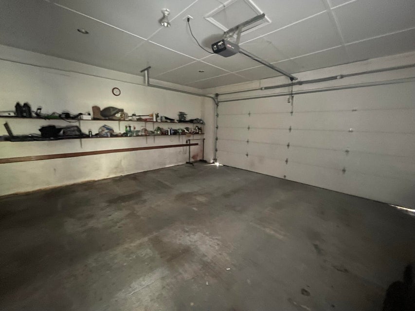Photo #10: 41196 Morgan Avenue