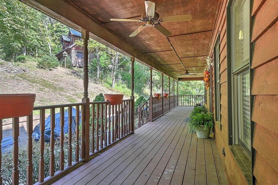 Photo #6: 22477 Wyldwood Road