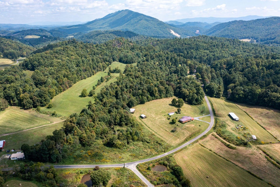 Photo #8: 3793 Pine Orchard Tract 1 Road