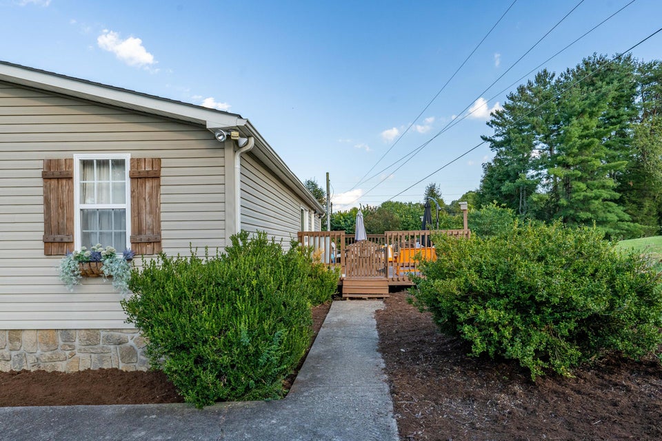 Photo #14: 109 Ashlee Road