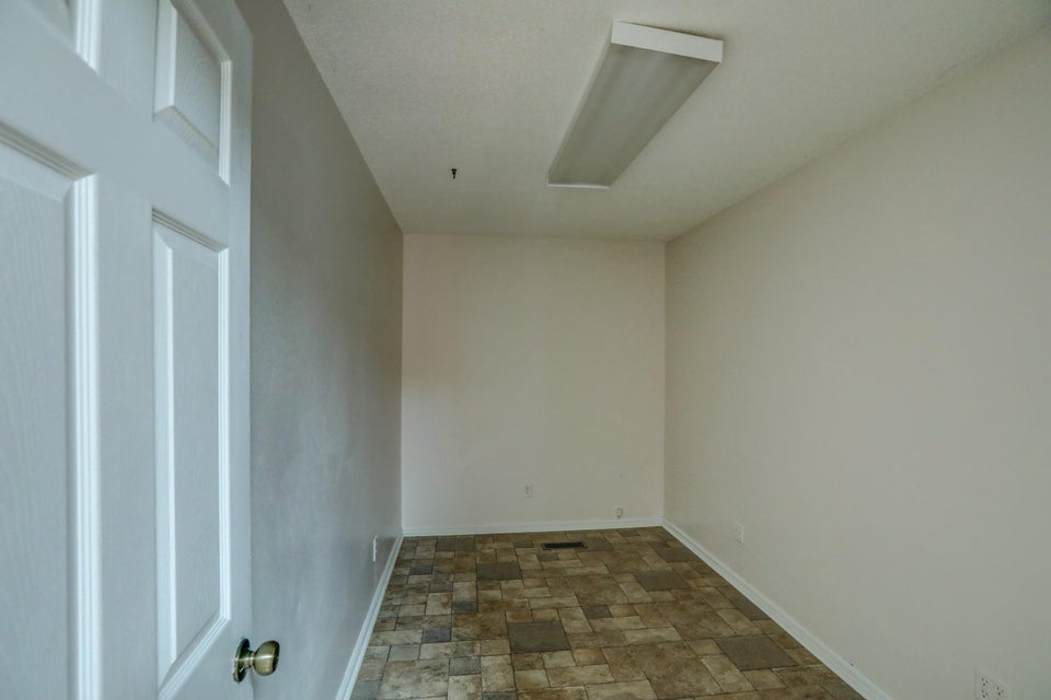 Photo #24: 114 Wildwood Point
