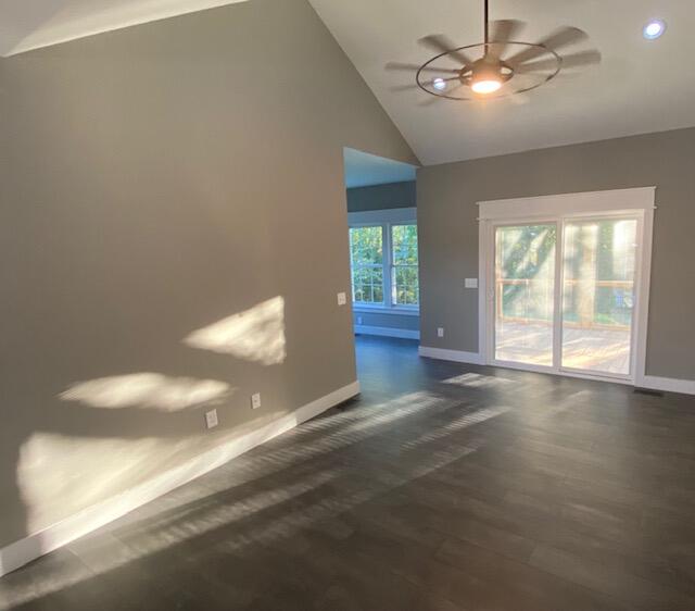Photo #6: 1006 Sunrise Valley Drive