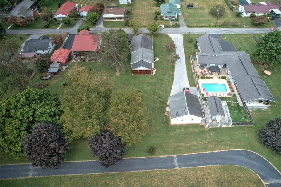 Photo #46: 122 Witcher Street