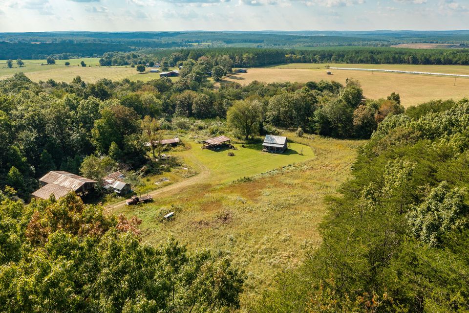Photo #50: 218 Thomas And Smith Road