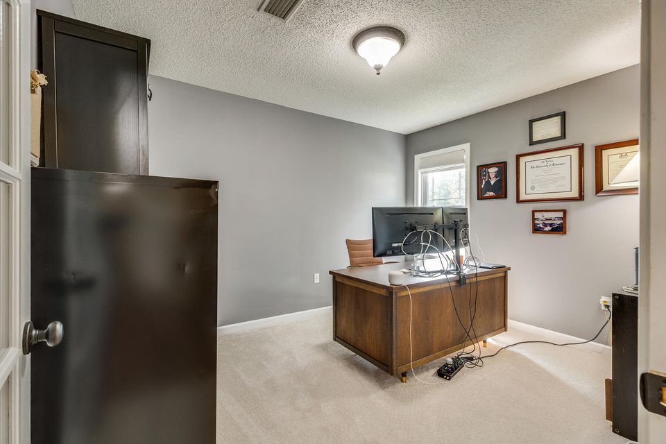 Photo #28: 809 Seven Oaks Drive