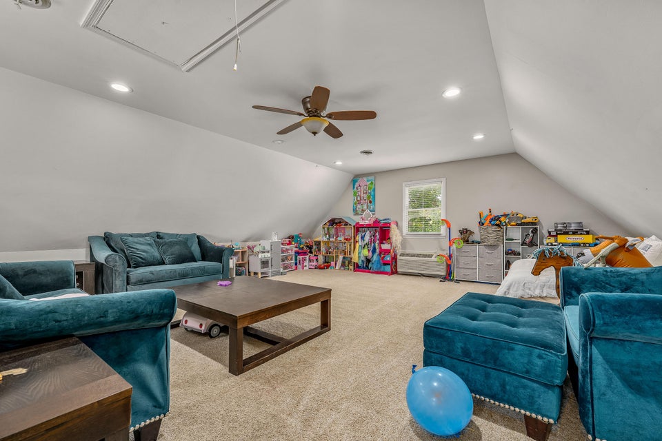 Photo #45: 1501 Willowbrook Drive