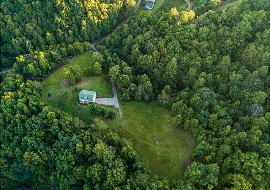 Photo #4: 1145 Eaton Hill Road