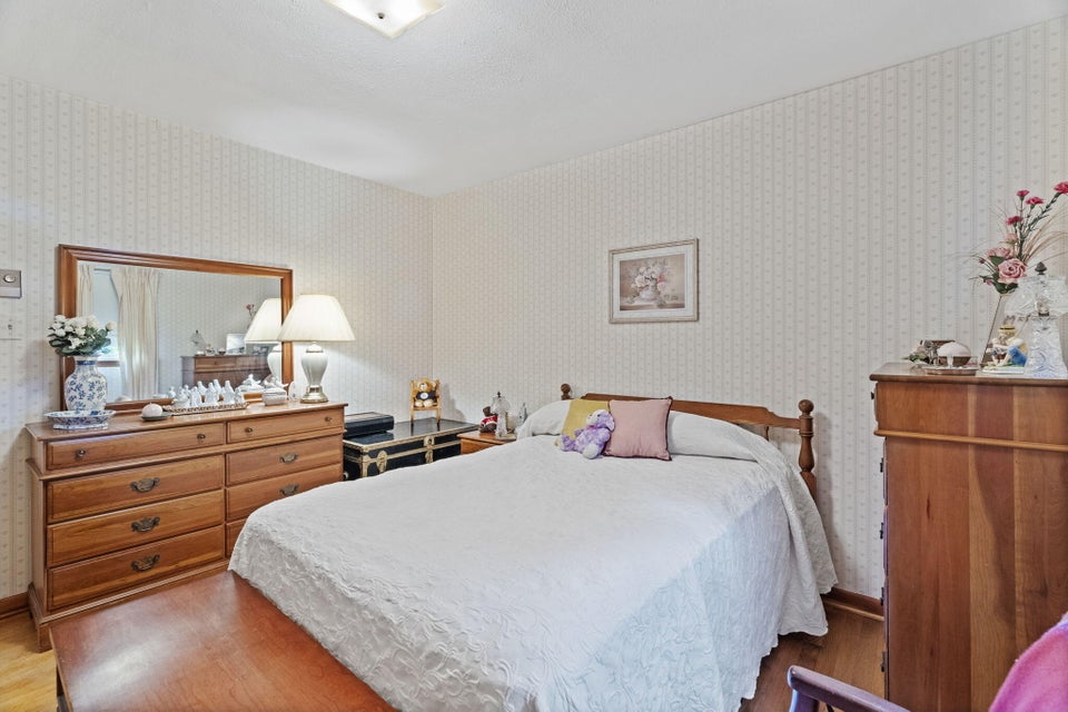 Photo #16: 126 Springhill Terrace