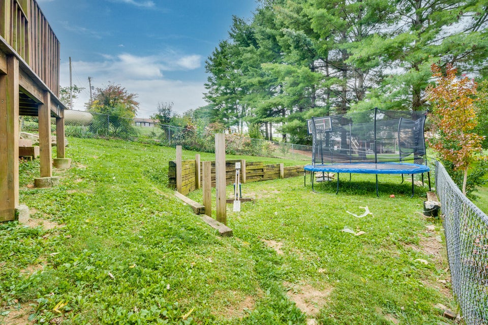 Photo #49: 118 Windsong Drive