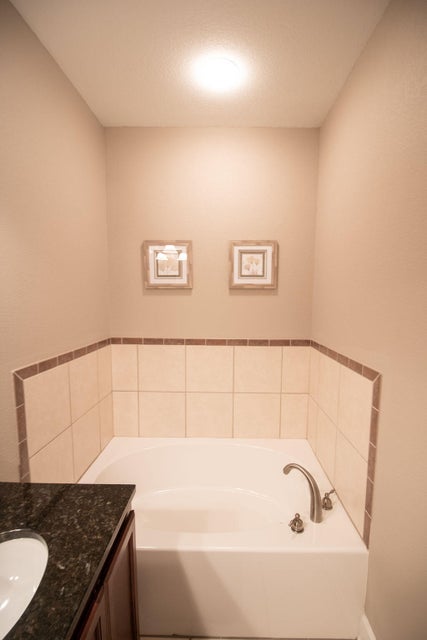 Photo #27: 322 Sandpiper Lane