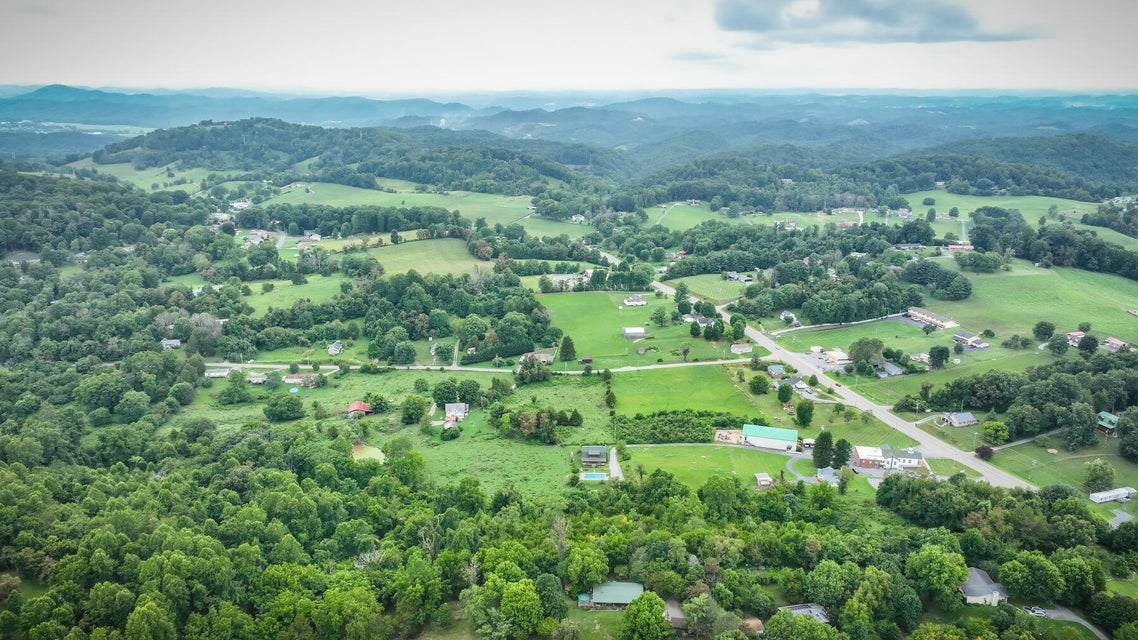 Photo #52: 587 Watauga Road