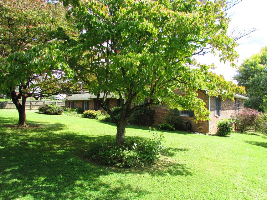 Photo #50: 227 Smalling Road