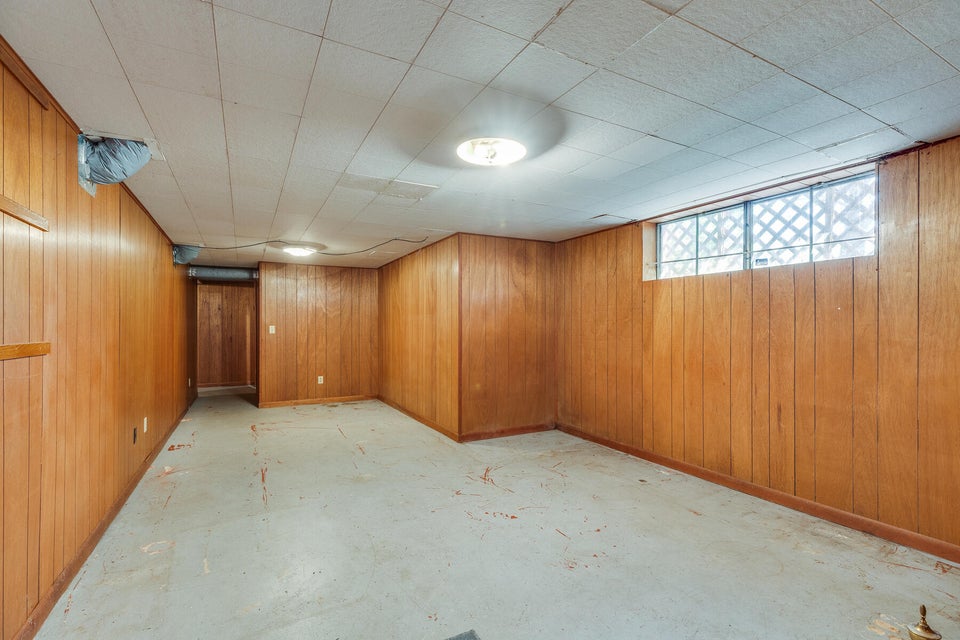 Photo #29: 500 Hillrise Drive