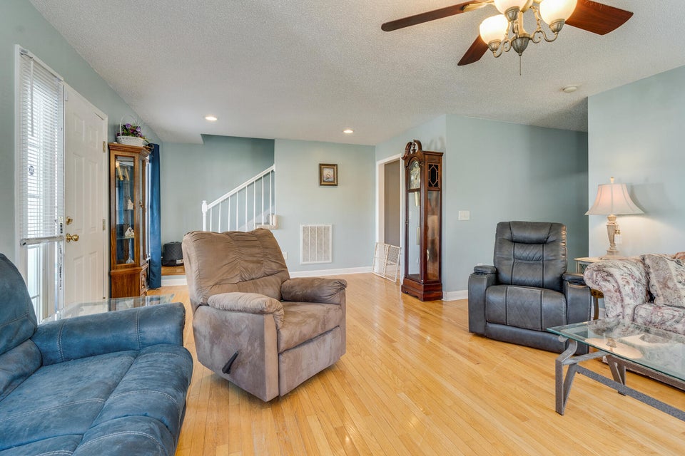 Photo #36: 111 Boulder Court