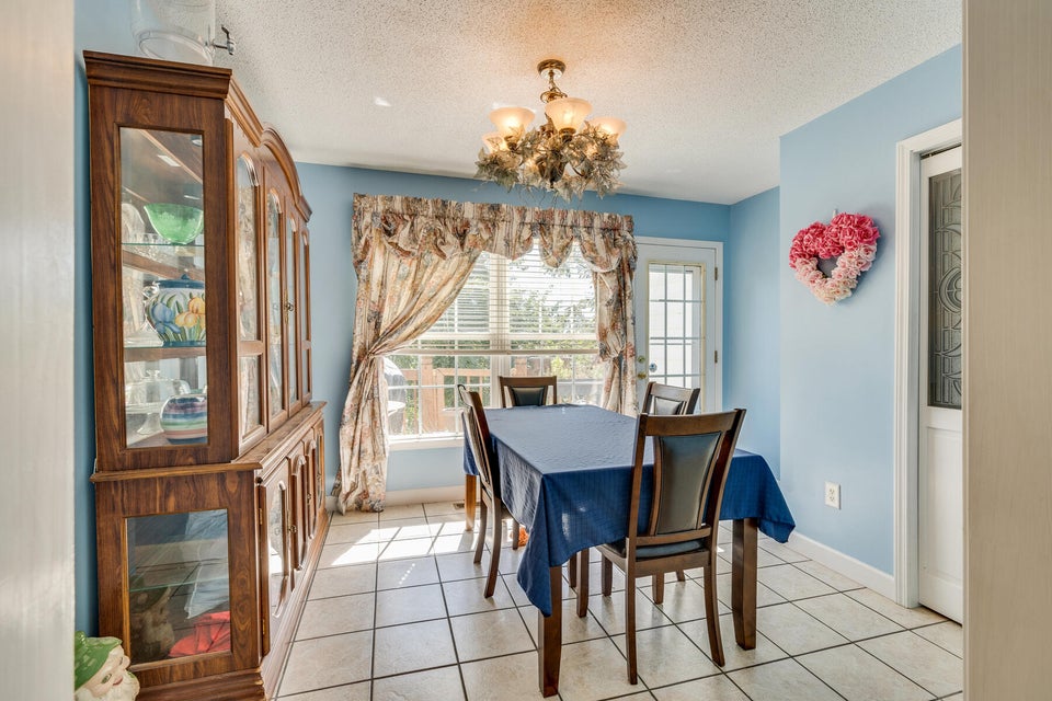 Photo #37: 111 Boulder Court