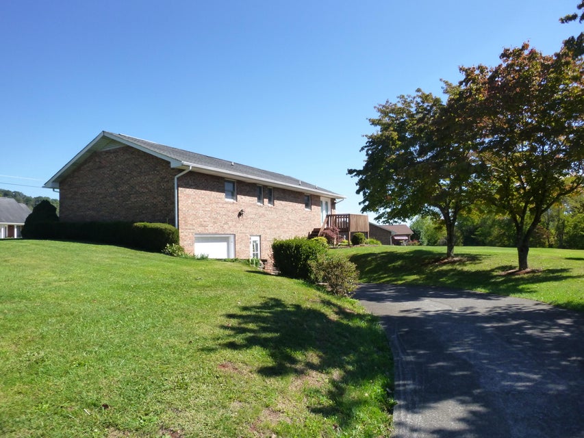 Photo #5: 514 Old Hickory Drive