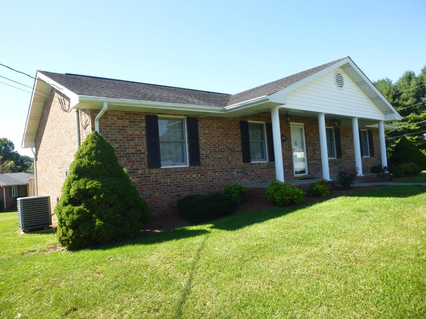 Photo #42: 514 Old Hickory Drive