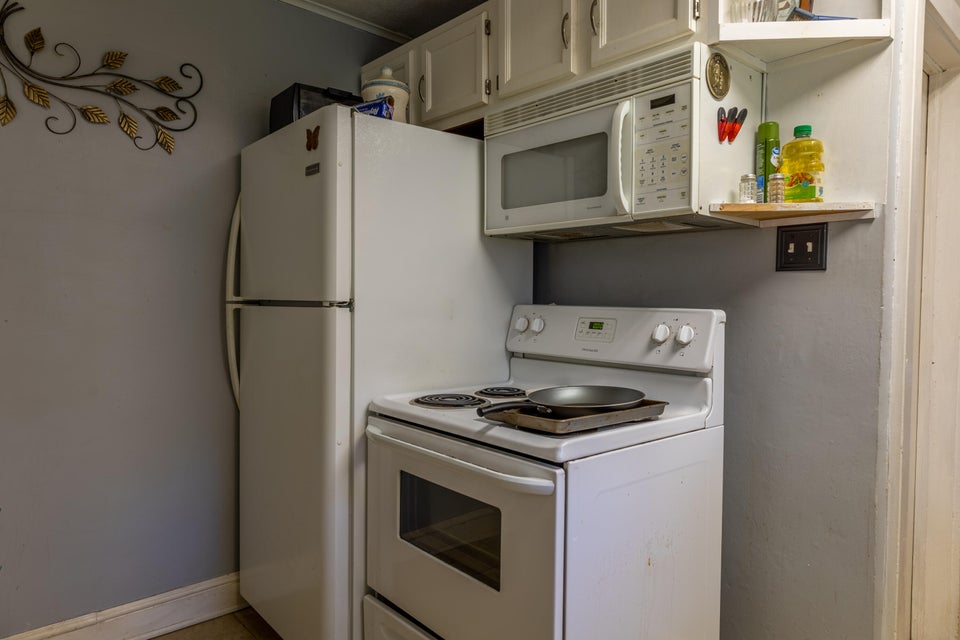 Photo #6: 1432 Central Street
