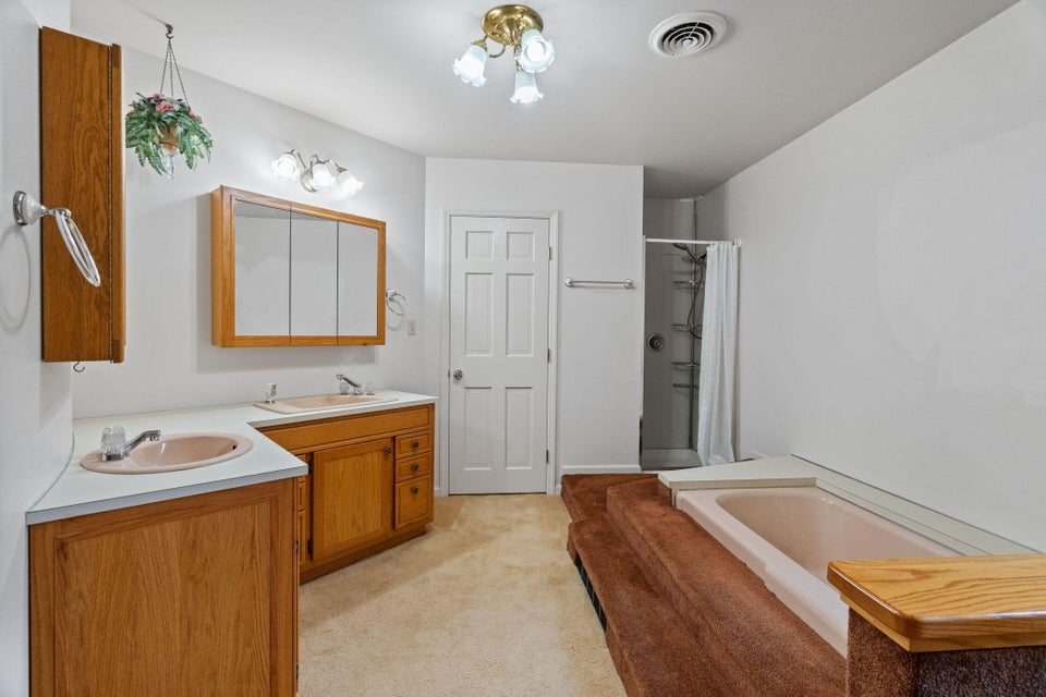 Photo #19: 20591 Azen Road