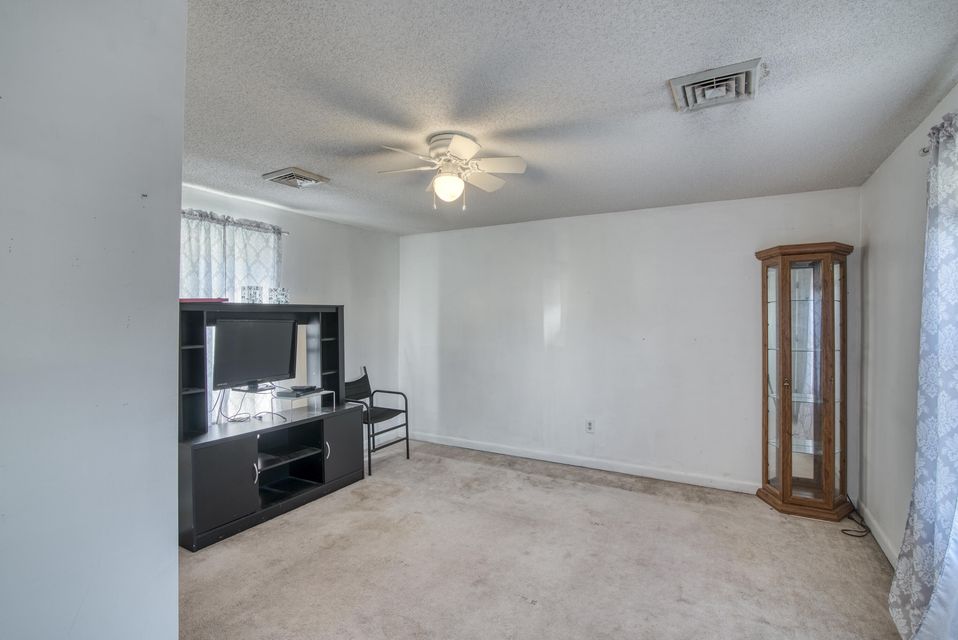 Photo #18: 2630 Brown Street