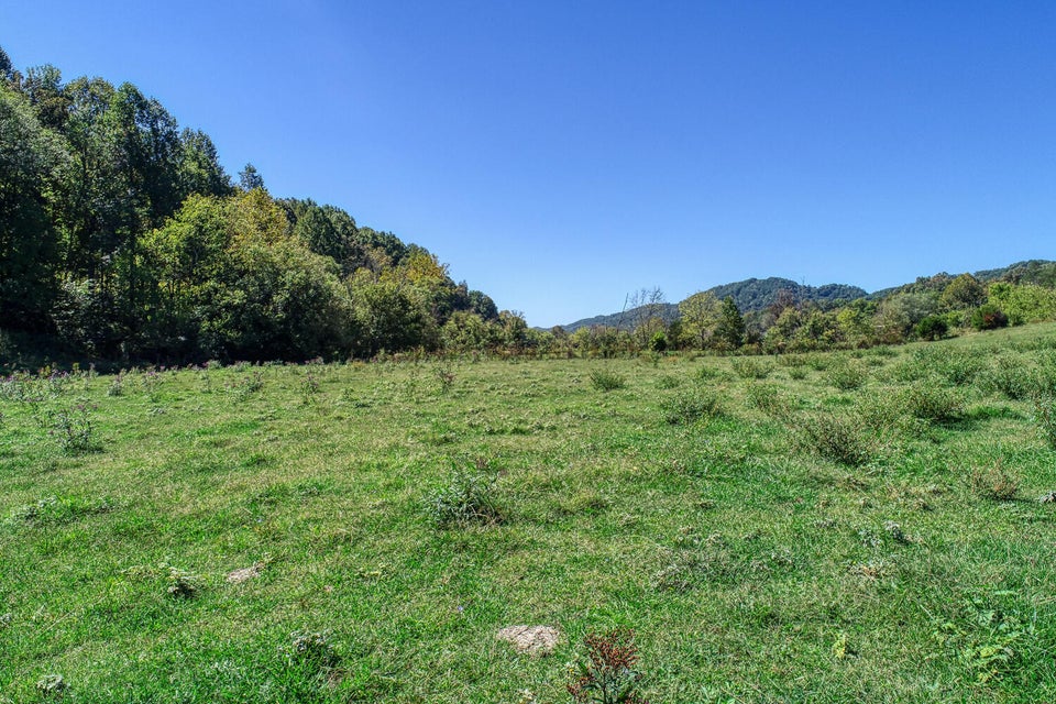 Photo #26: 3223 Goshen Valley Road