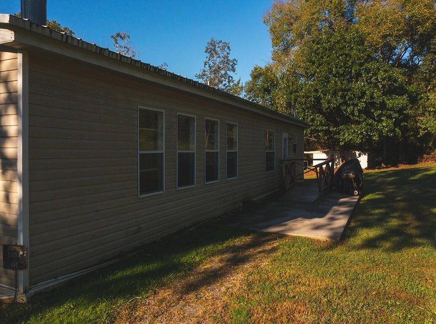 Photo #7: 113 Frost Road